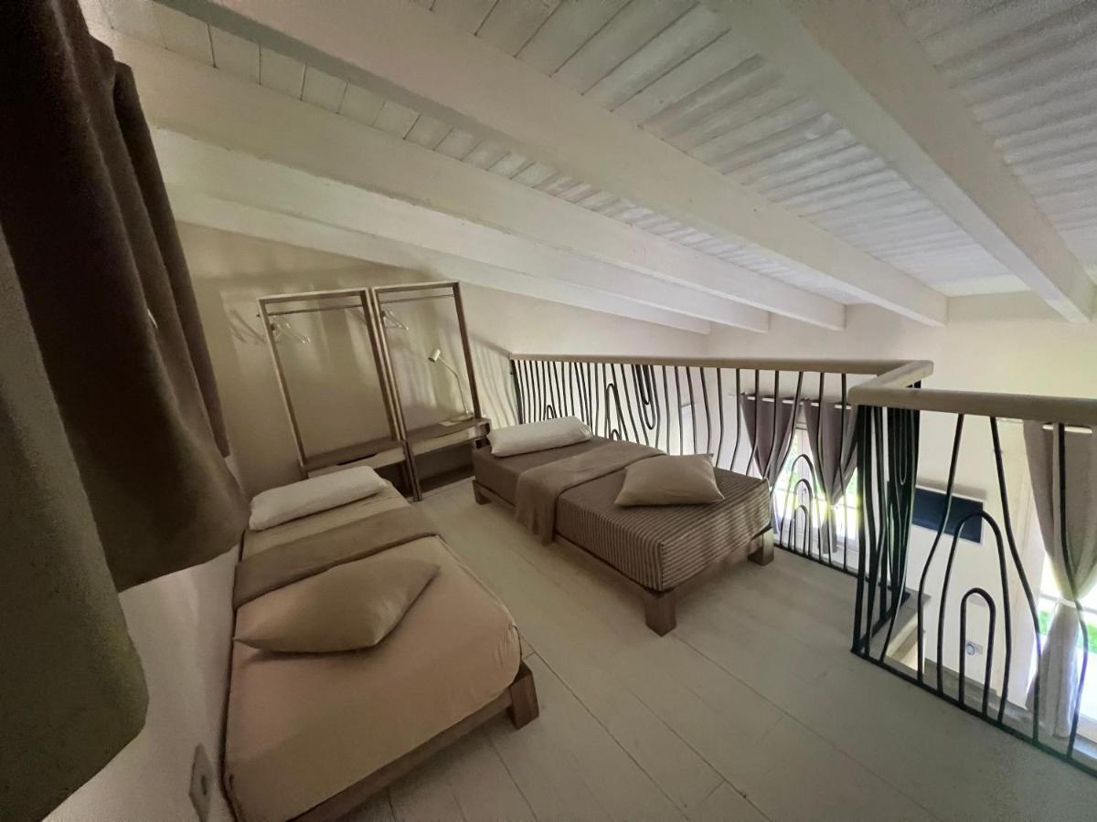 Alelca Domo Bed & Breakfast Буджеру Екстериор снимка