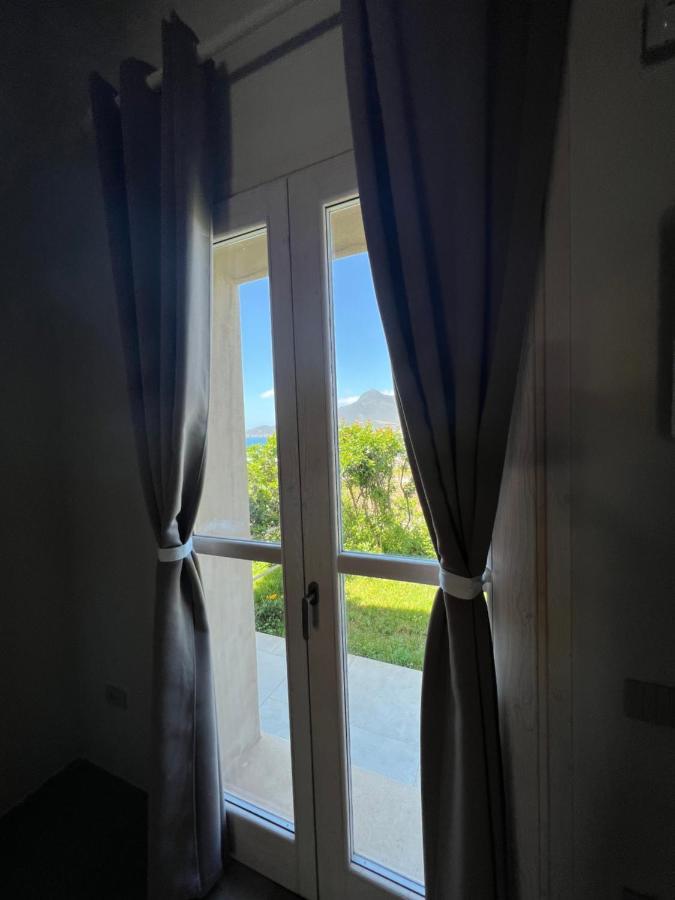 Alelca Domo Bed & Breakfast Буджеру Екстериор снимка